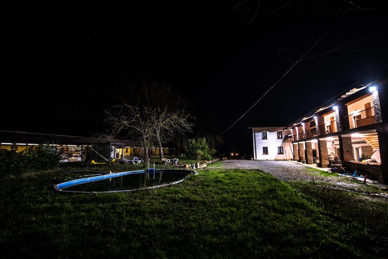 Cascina Lunguria Villa Francavilla Bisio Exterior photo